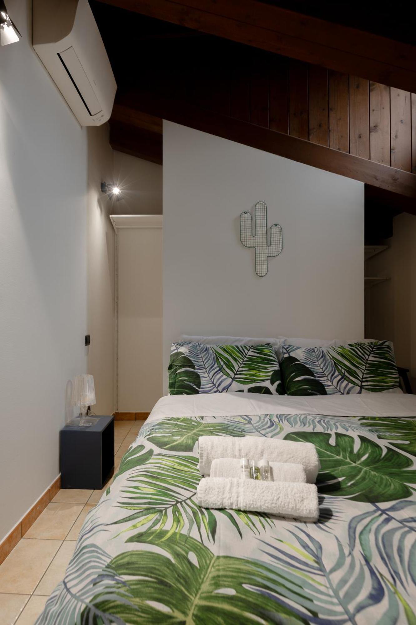 - Martesana Easy House * Milán